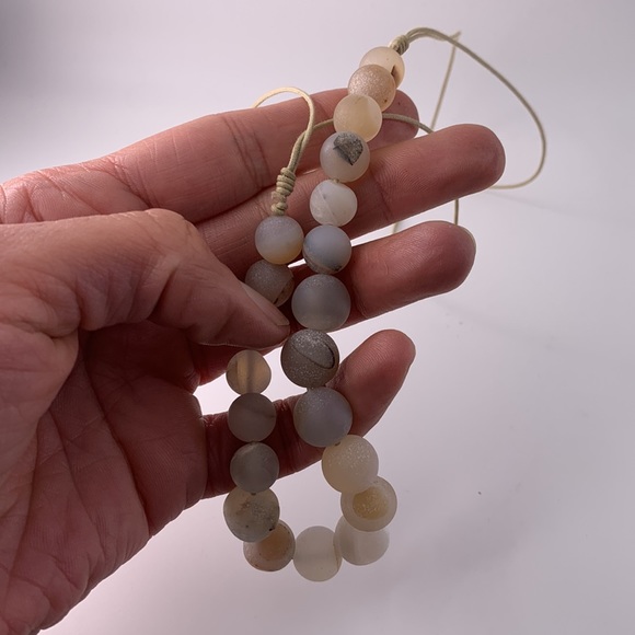 Beautiful Raw Stone Adjustable Necklace - Picture 4 of 6